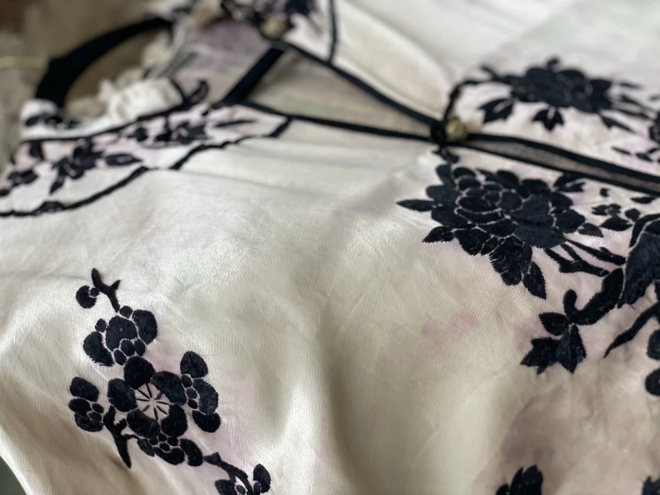 🌸 Антикварная китайская шелковая куртка 1920-х годов с ручной вышивкой черный пион, ар-деко Er - Изображение 3 из 4