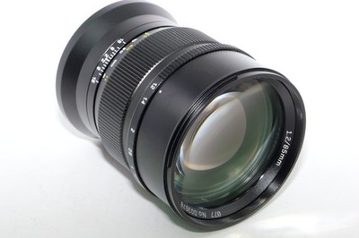 Mitakon Zhongyi Speedmaster 85mm f1.2 Lens for Fujifilm GFX