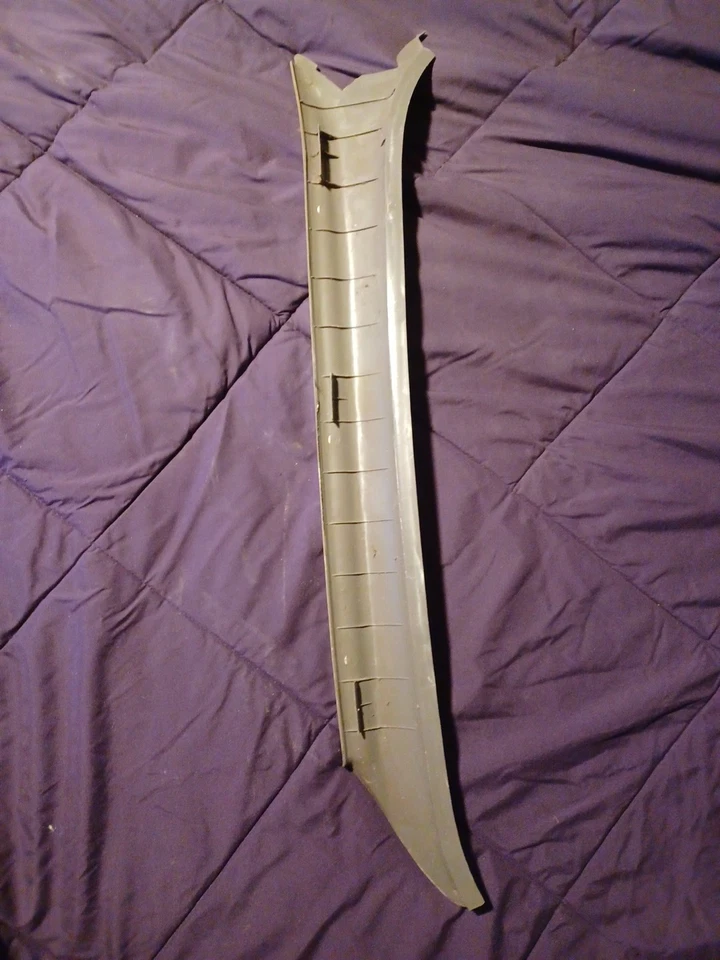 88-95 Isuzu Pickup derecha un pilar moldura parabrisas techo interior OEM bronceado Foto 2 de 2