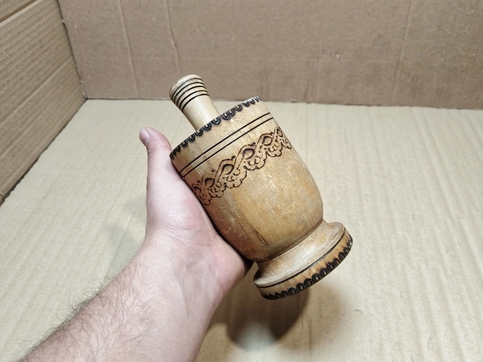 VINTAGE ANTIQUE SMALL CARVED WOODEN MORTAR AND PESTLE WOODEN HAND MIXER KITCHEN