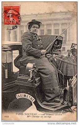 75 PARIS - women coachmen - Mrs. Charnier on her seat