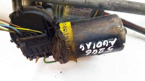 0390241117 vorne Scheibenwischermotor Teilenummer  Audi A4 DE794400-52