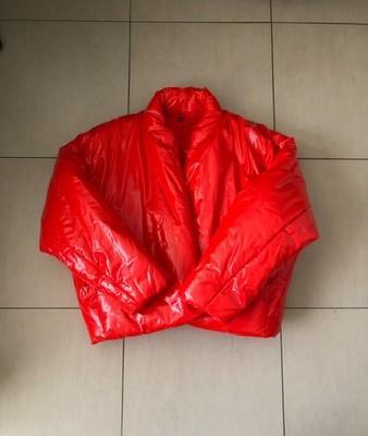 Rote Rundjacke Gr. S, nagelneu, YEEZY x GAP, authentisch
