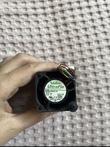 Nidec UltraFlo Doppel- Lüfter R40W12BS5AC-65 Server!