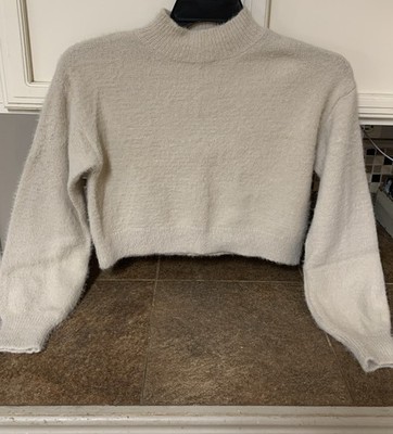 Women s Cropped Thick Soft Knit Sweater Long Sleeve Sz S Khaki Creme EUC!