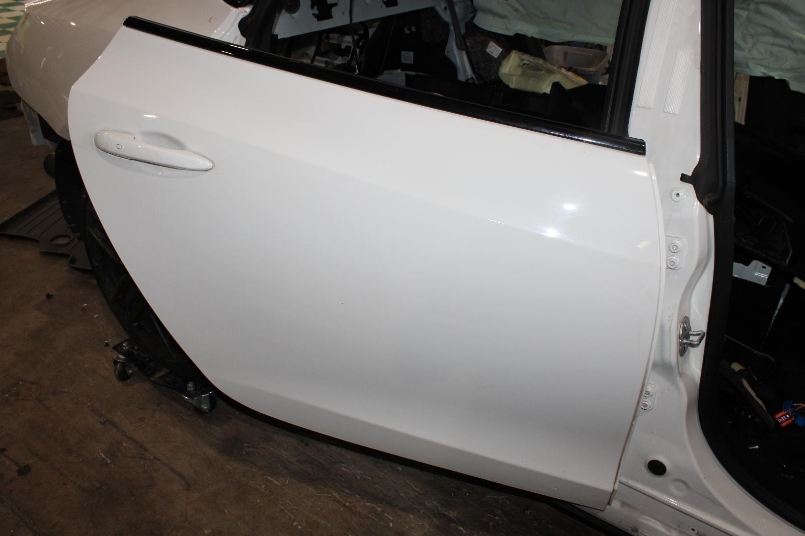 Maserati Quattroporte 2014-2021 Rear Right Door panel White