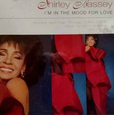 Shirley Bassey-I'm In The Mood For Love CD Album.1989/1998 EMI 493 2812.