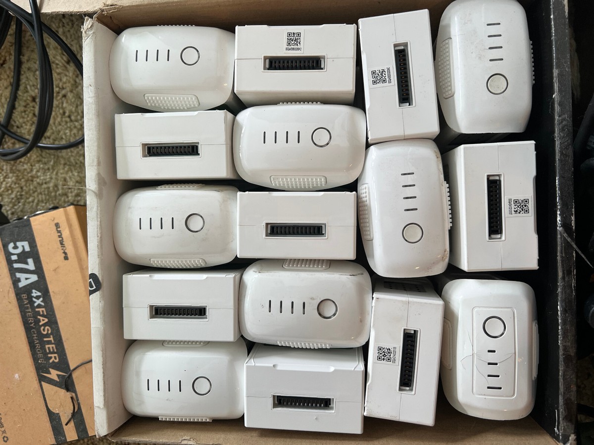 DJI Phantom 4 / PRO 5870 mAh Intelligent Flight High Capacity