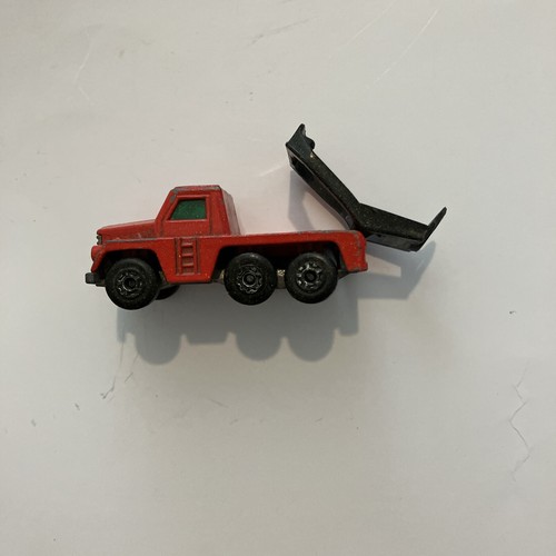 MATCHBOX SUPERFAST No19 CEMENT TRUCK MADE IN ENGLAND 1977 to 1981 BY