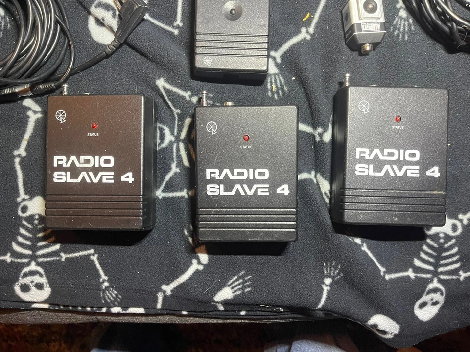 Wein HSHSB safe Sync Hot Shoe To Hot Shoe And Assorted Quantum Radio Slave 4 - Image 2 of 4