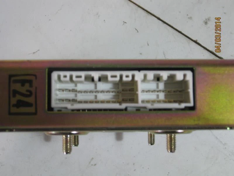 Шасси коробка передач ECM для левой приборной панели подходит для 00-01 TIBURON 202416 - Изображение 2 из 2