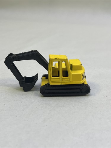 SIKU Trucks Bundle Of 4 Scale 1:64 Die cast - Picture 6 of 18