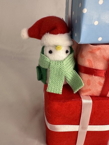 2023 Target Wondershop Featherly Friends Bird Christmas Present Gift Stack - Picture 4 of 12