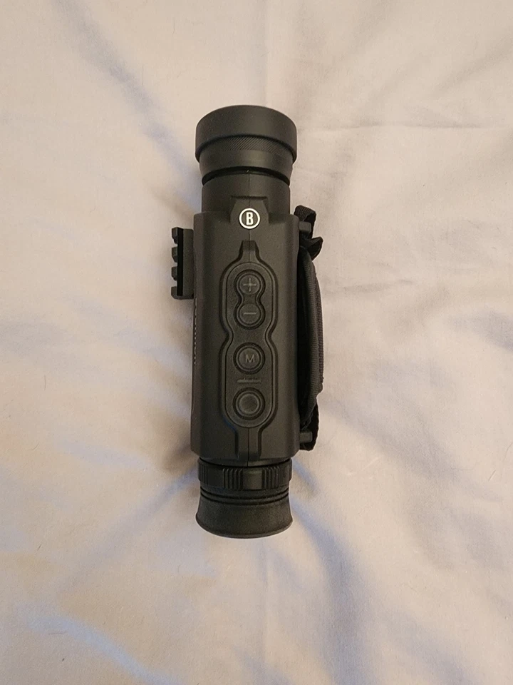 Monocular digital de visión nocturna Bushnell Equinox X650 5X32 mm con iluminador EX650 Foto 3 de 4