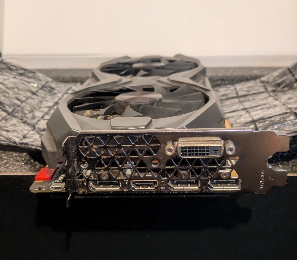 ZOTAC GeForce GTX 1080 Ti 11GB GDDR5X Graphics Card - Image 2 of 4