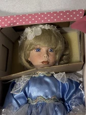 Paradise Galleries Treasury Collection Doll Angel Of Peace Premiere Edition