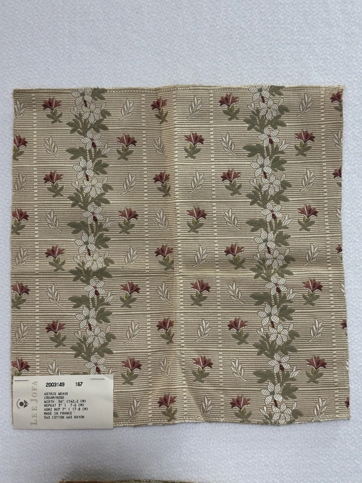 Lee Jofa Astrid Weave Floral Fabric Sample Remnant Cotton/Rayon Square Lot of 2 - Image 2 of 4