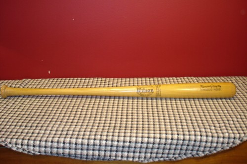 DiMaggio Modell - A1500 Wilson - Famous Players Bat - NOS - in orig. Paket 60er Jahre - Bild 3 von 12