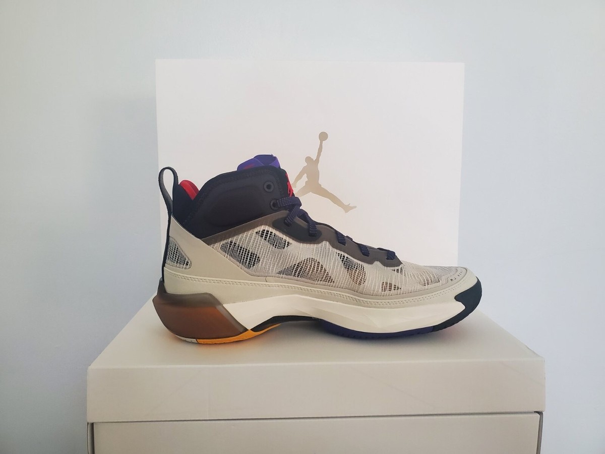 Air Jordan XXXVII​ Men - Light Bone/Fire Red/Black - Size 12  display picture 3