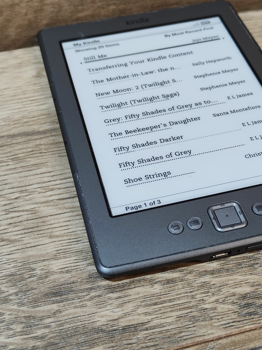 Amazon D01100 Kindle 4th Generation 2GB Wi-Fi 6