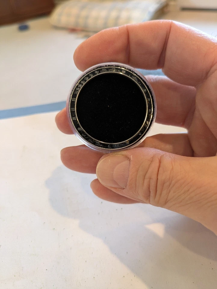 Bisel de baquelita Tudor Foto 3 de 4