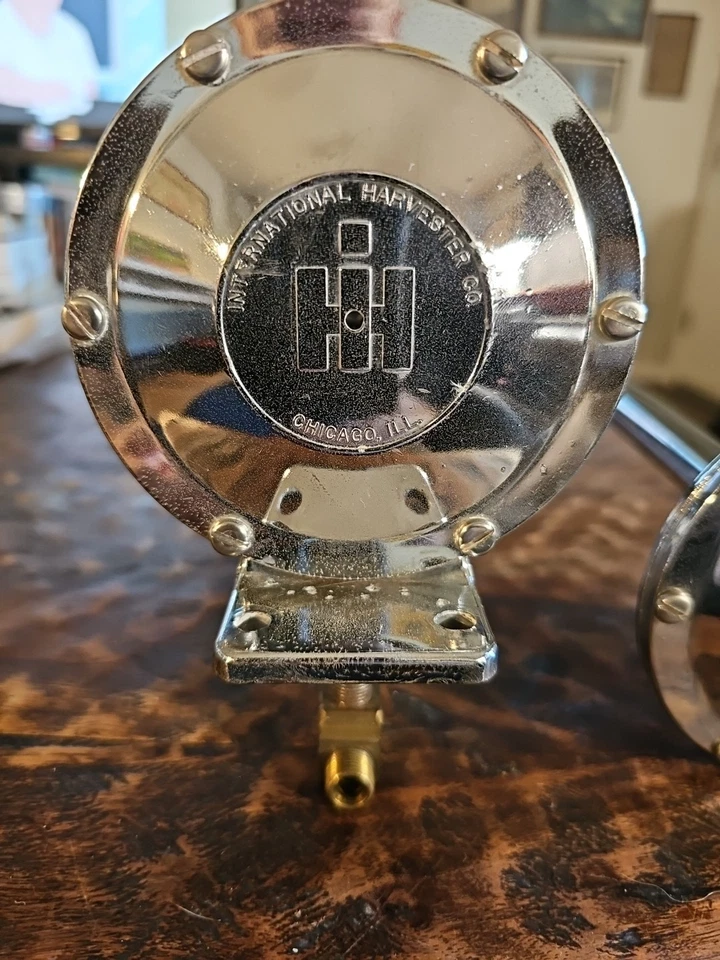 Vintage IH International Harvester Air Horns H.B. Moss Pair 21"/24" Truck Semi - Image 2 of 4