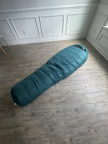 Western Mountaineering 6' Puma -25° Down Sleeping Bag