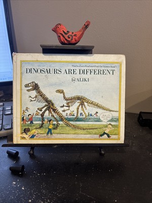 Dinosaurs Are Different by Aliki ~ Lets read and find out Science Book 1985 HC