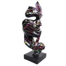 Statue en résine sur socle visage de femme design splash fond noir le signe du s