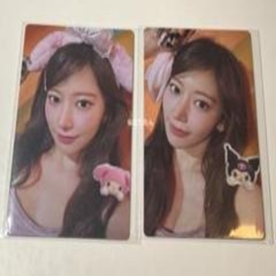 LE SSERAFIM Photocard different My Melody & KUROMI 2 set character