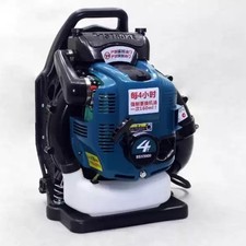 Four-stroke backpack type gasoline dust collector for fire protection purposes