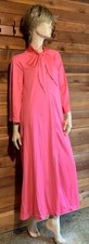 VINTAGE 1960s LOUNGEWEAR by GOSSARD PINK SIZE SMALL ROBE STYLE 3685  15354