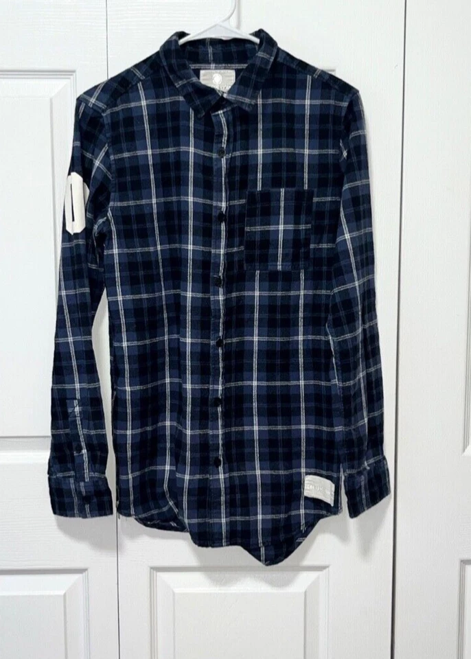 blue and black Pacsun, modern amusement flannel with numbers and zipper details - Image 2 of 4