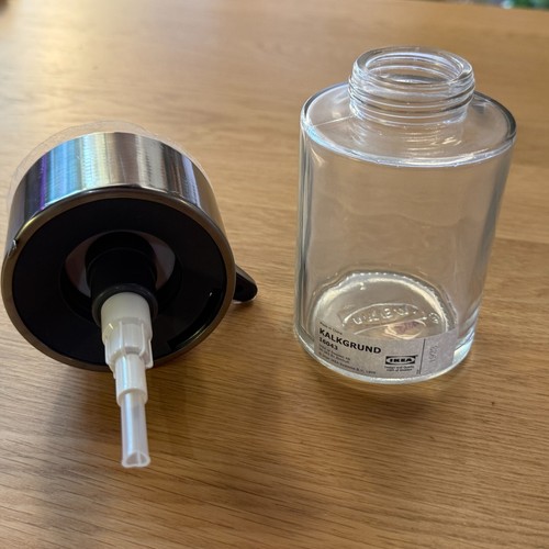 Dispensador de jabón IKEA Kalkkund, vidrio y cromado, 8 oz. 16043 - Imagen 9 de 11