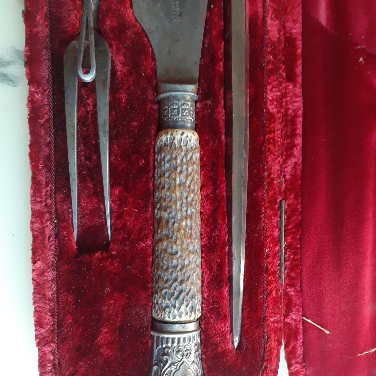HARRISON BROS & HOWSON CUTLERS TO HER MAJESTY 3 PC. STERLING