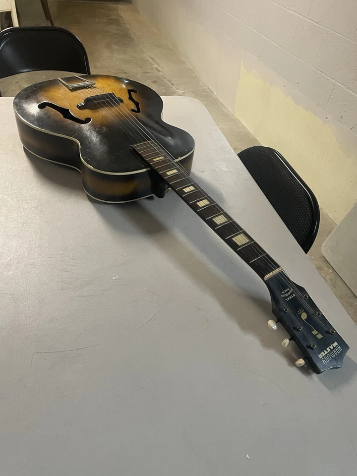 Guitarra acústica Harmony Master años 50 Foto 3 de 3