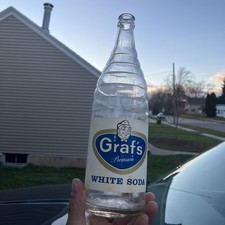 JOHN GRAFS WITE SODA BOTTLE MILWAUKEE WI WISCONSIN LABELED