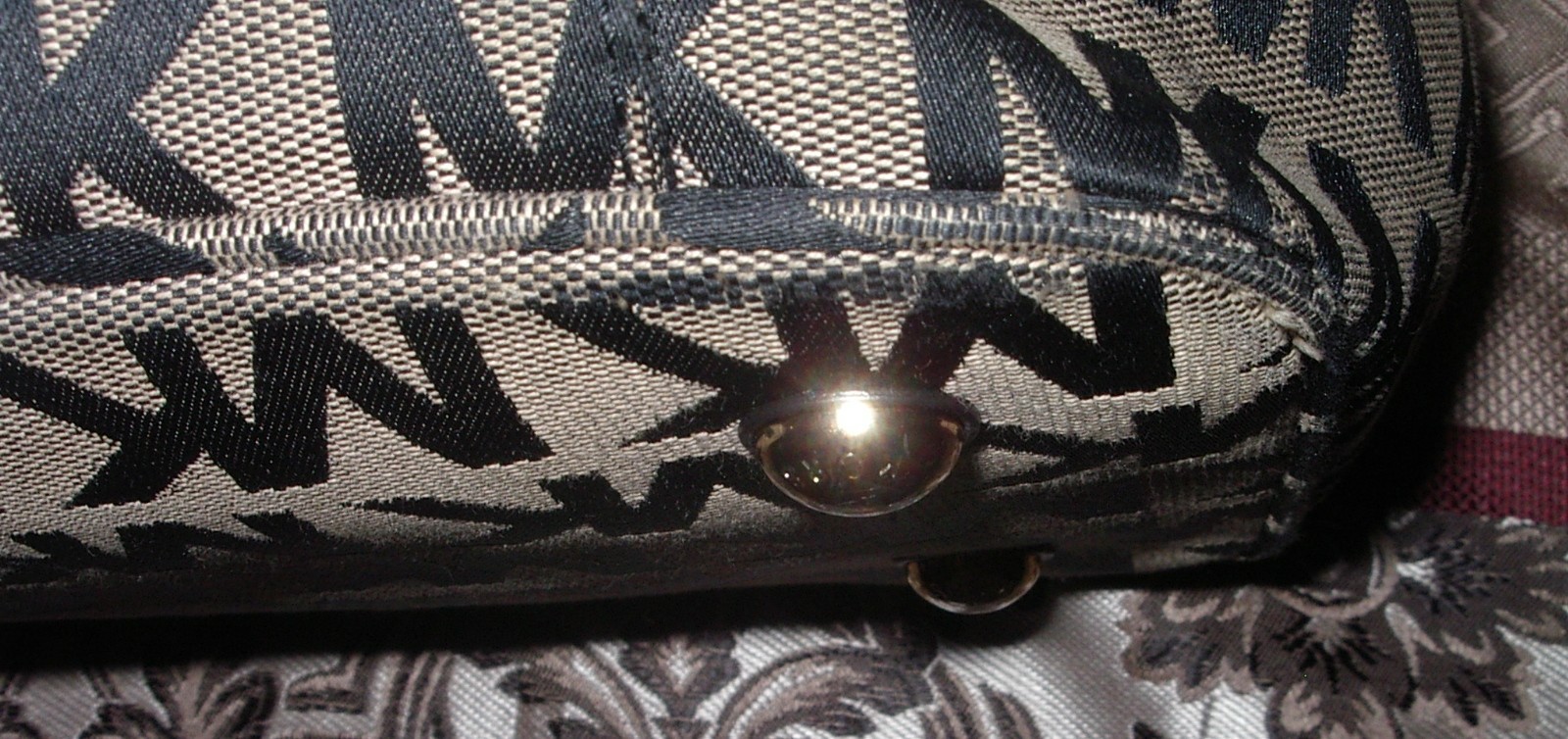 Michael Kors Tan Signature Jacquard Jet Set Tote Bag With Black Leather Handles thumbnail 3