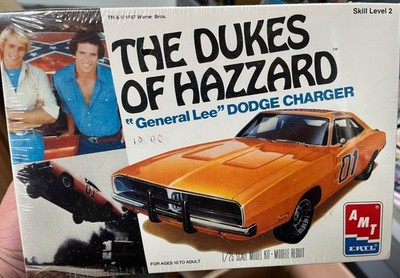 AMT 8597 General Lee Dukes of Hazzard 1969 Charger Model Car Kit 1/25 McM fs