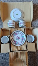 Vintage Chinese Espresso Coffee Cups Saucers Set of 4