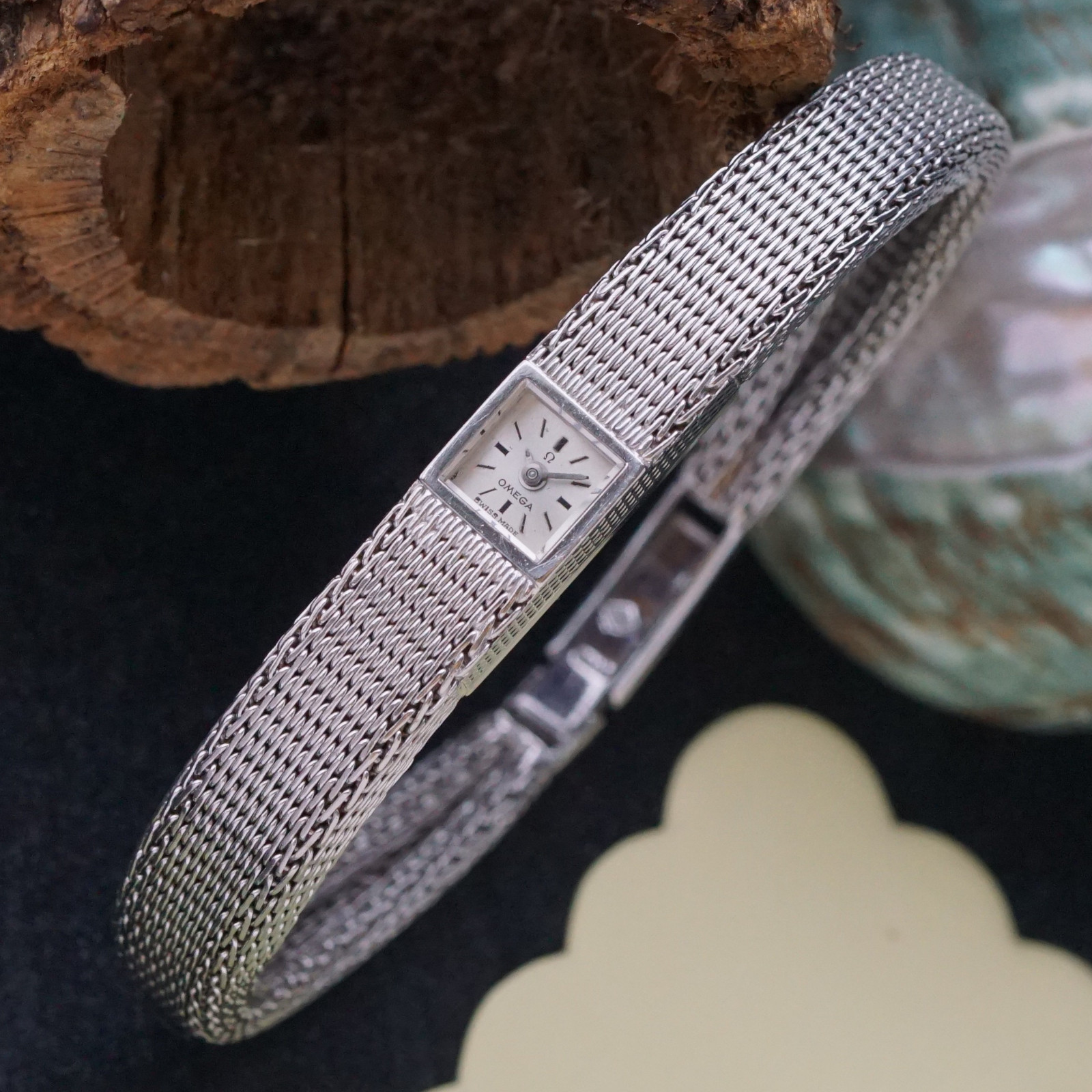Omega Vintage 18k White Gold Woven Mesh Bracelet 8064 Backwind 1960s