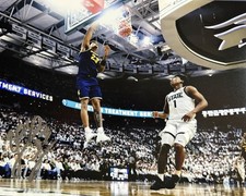 YAXEL LENDEBORG SIGNED 8x10 PHOTO MICHIGAN WOLVERINES BASKETBALL AUTOGRAPH COA