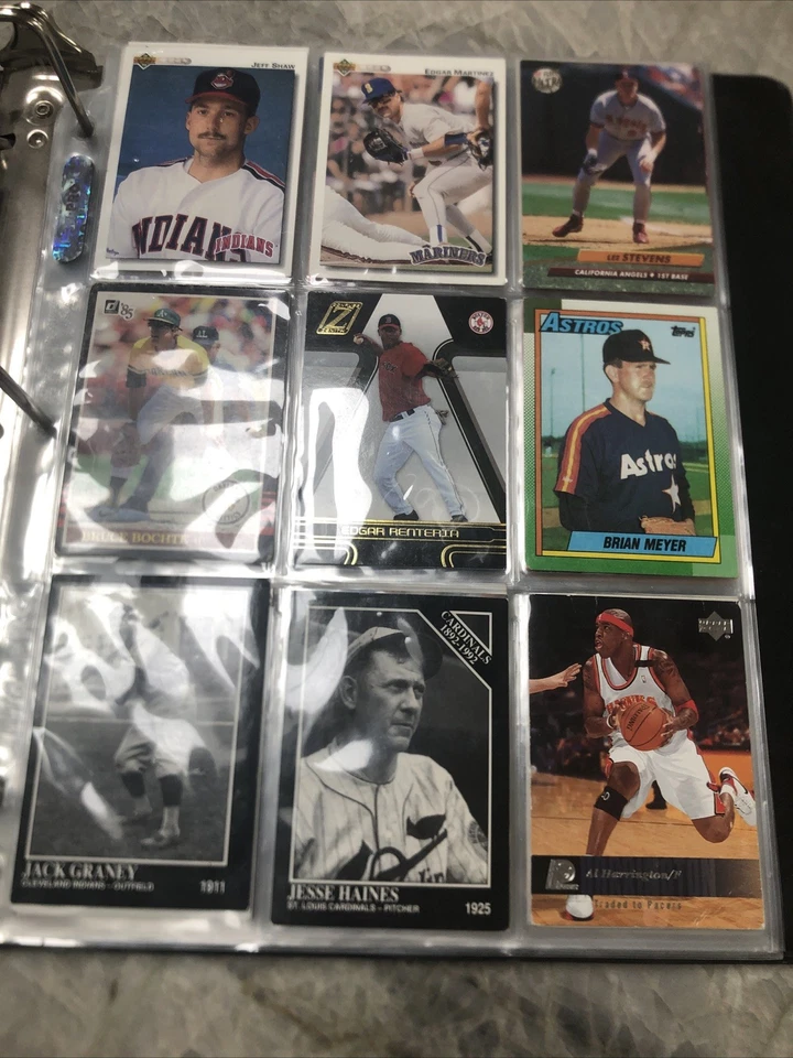 171 tarjetas de béisbol en carpeta años 70-2010 (sin ventas individuales) estado decente  Foto 4 de 4