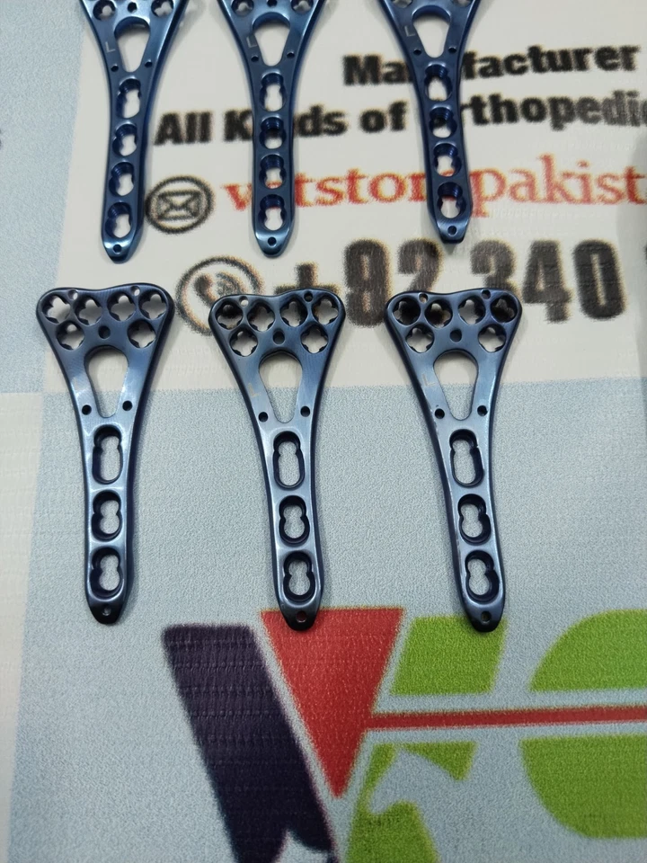 Distal Radius Volar Plates Right & Left 3 To 5 Holes With LCP Screws 110 Pcs TT - Image 4 of 4