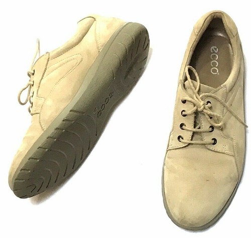 ecco tan sneakers