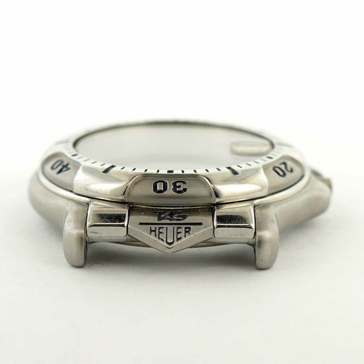 TAG HEUER 6000 SERIES MIDSIZE STAINLESS STEEL WATCH CASE