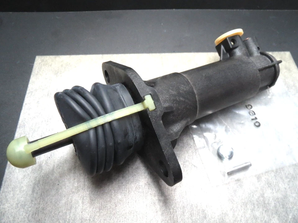 Cilindro esclavo de embrague para 84-92 Chevy Camaro SC37821 - Hecho en EE. UU. - ¡Envío rápido! Foto 2 de 4