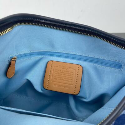 COACH Laurel Shoulder Bag Signature Denim Denim/Natural CY702