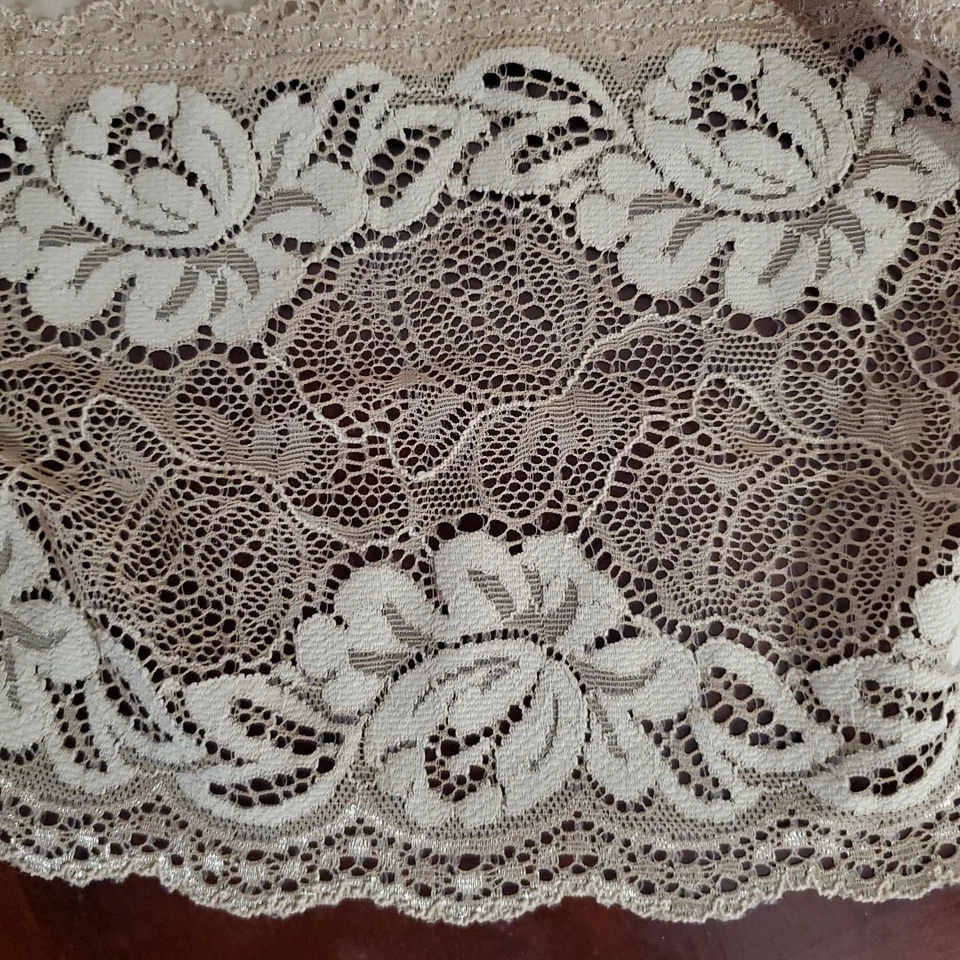 Falda VANITY FAIR Media Slip Beige Desnudo Sin Costuras Encaje MUJER PLUS 2X Foto 2 de 4