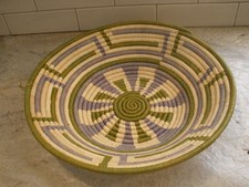  HANDWOVER AFRICAN  BASKET MAYBE RAWANDA